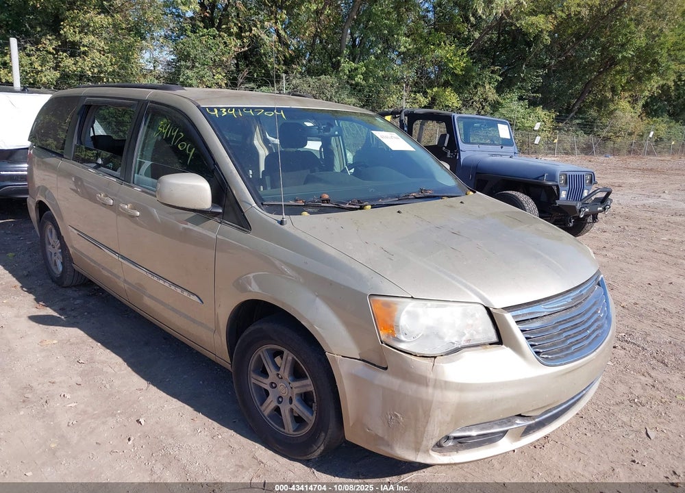 2011 CHRYSLER TOWN & COUNTRY TOURING VIN: 2A4RR5DG7BR677258