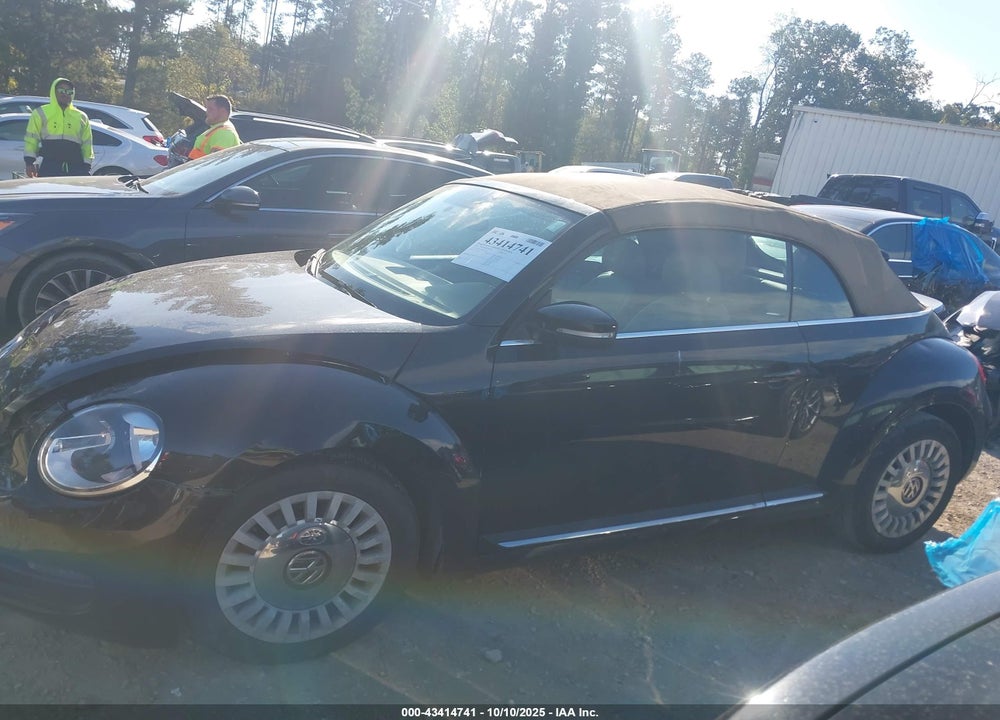2014 VOLKSWAGEN BEETLE VIN: 3VW517AT9EM819224