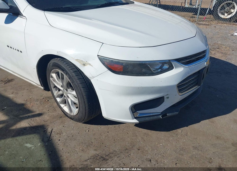 2018 CHEVROLET MALIBU LT VIN: 1G1ZD5ST3JF125128