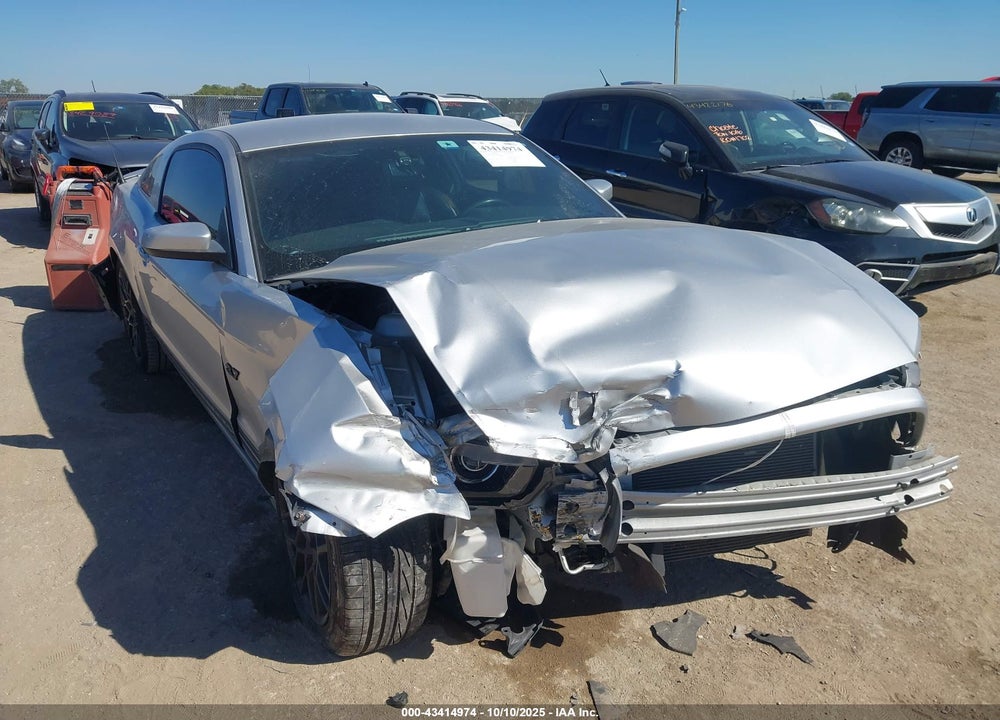 2014 FORD MUSTANG V6 PREMIUM VIN: 1ZVBP8AM9E5217980