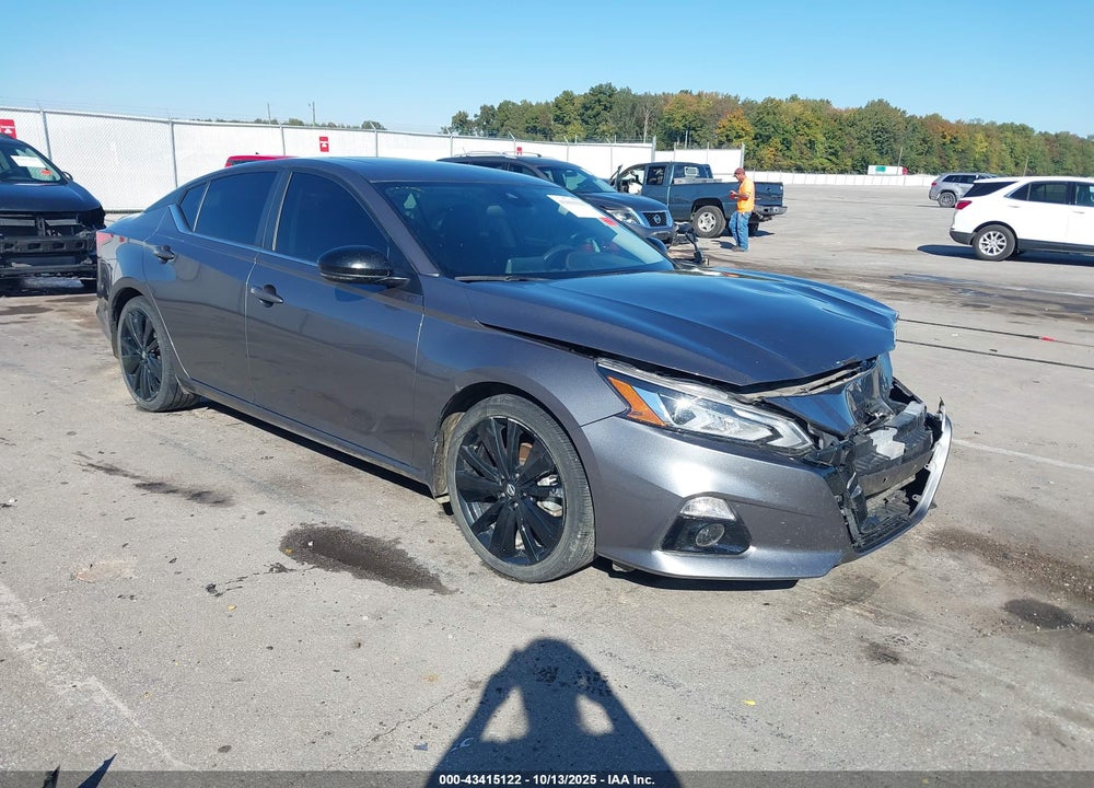 2022 NISSAN ALTIMA SR FWD VIN: 1N4BL4CVXNN313541
