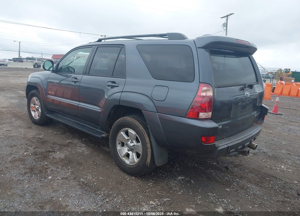 2005 TOYOTA 4RUNNER SR5 V8 VIN: JTEBT14R350049937