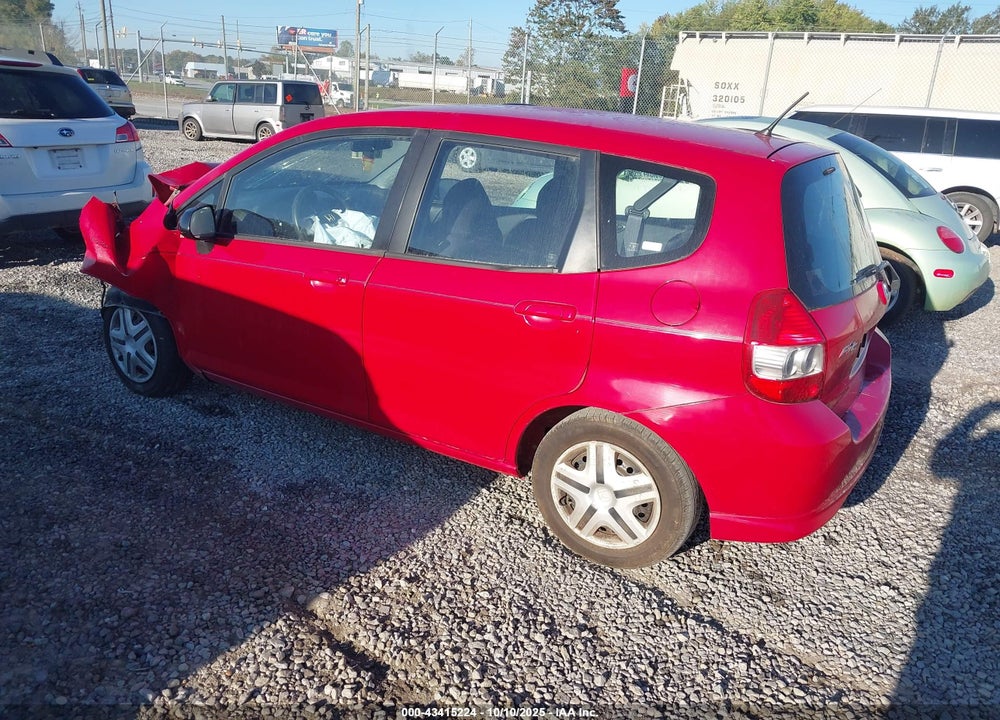 2008 HONDA FIT VIN: JHMGD384X8S024882