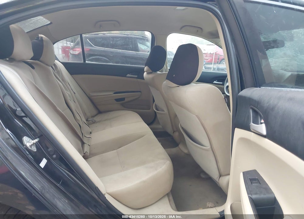 2012 HONDA ACCORD 2.4 LX VIN: 1HGCP2F33CA168544