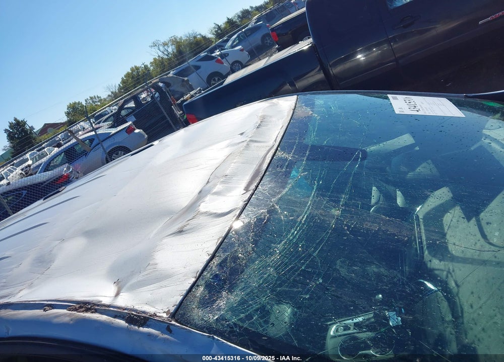 2018 CHEVROLET EQUINOX VIN: 2GNAXJEVXJ6317858