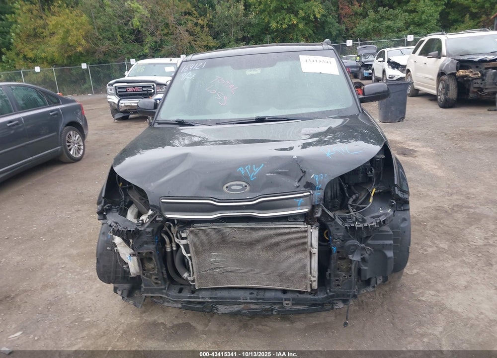 2017 KIA SOUL VIN: KNDJN2A25H7460937