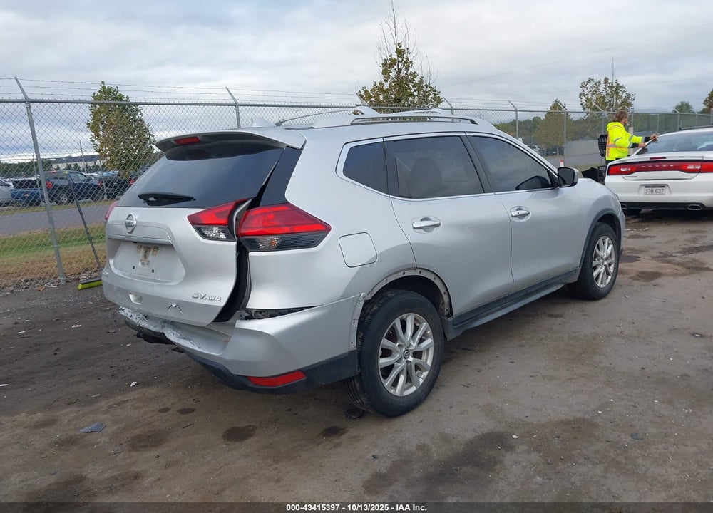 2017 NISSAN ROGUE SV VIN: JN8AT2MV7HW256419