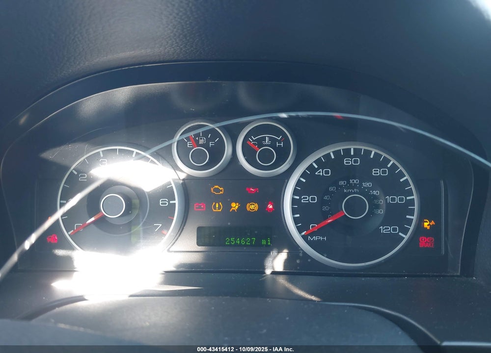 2008 FORD FUSION VIN: 3FAHP07Z88R256200