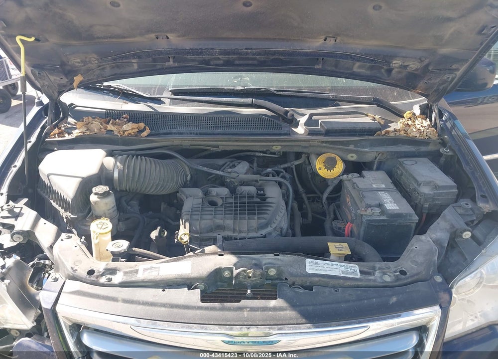 2015 CHRYSLER TOWN & COUNTRY VIN: 2C4RC1BG7FR572938