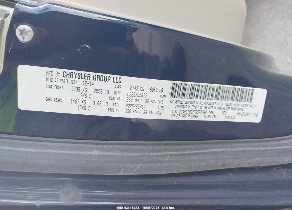 2015 CHRYSLER TOWN & COUNTRY VIN: 2C4RC1BG7FR572938