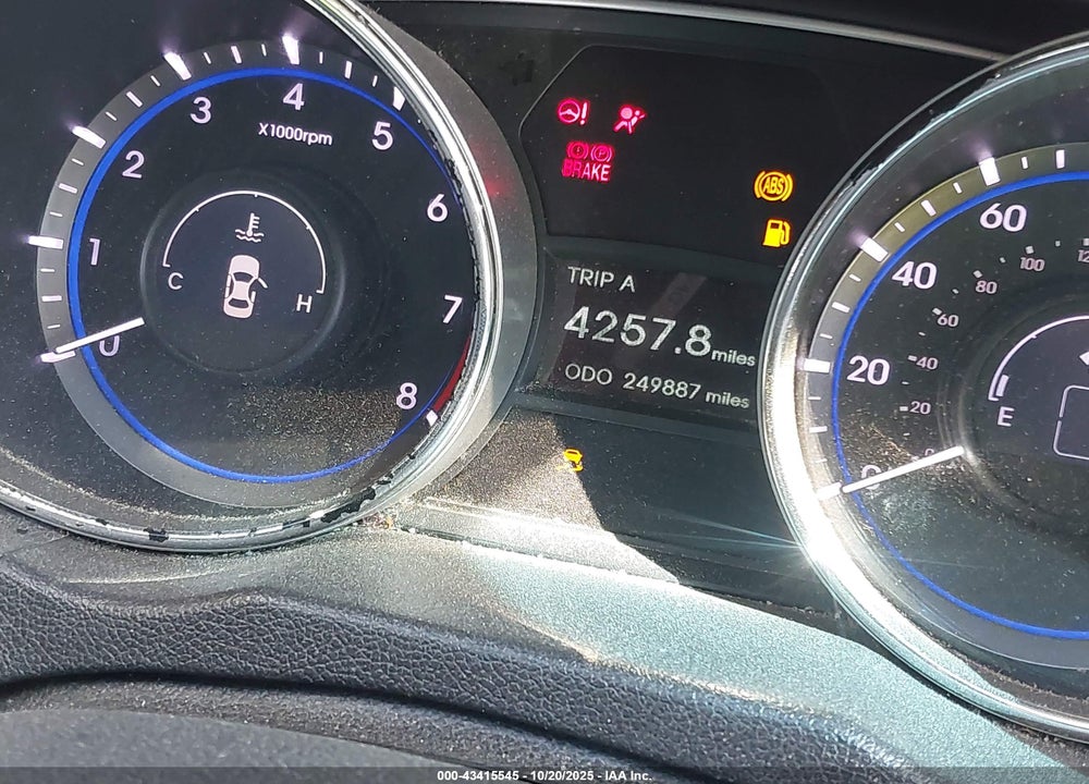 2014 HYUNDAI SONATA VIN: 5NPEB4AC6EH872824