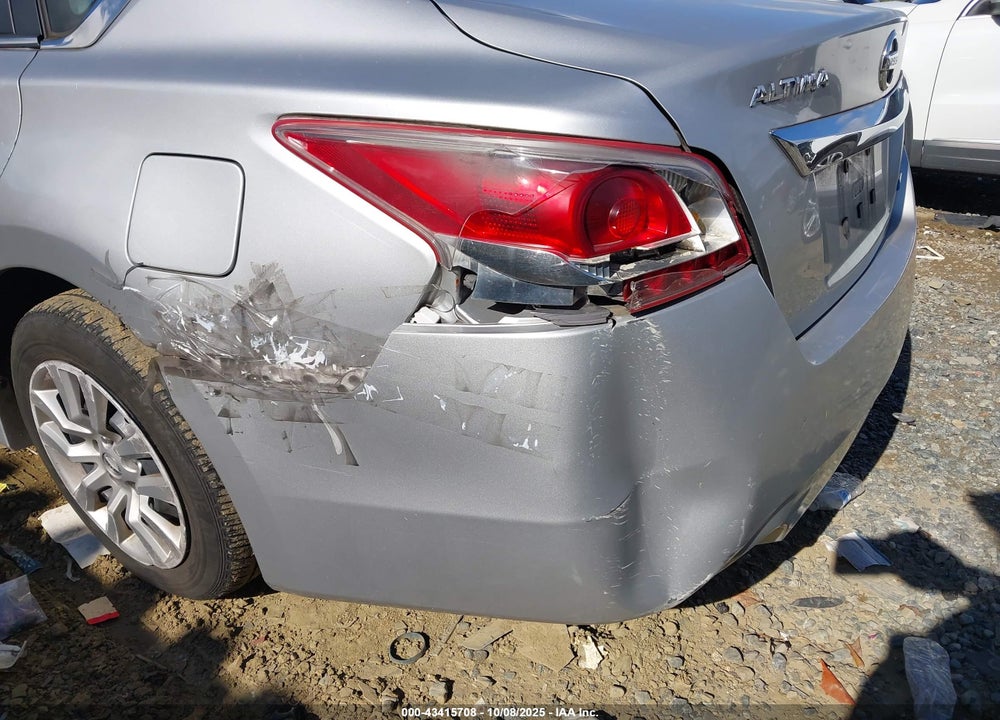 2013 NISSAN ALTIMA VIN: 1N4AL3AP7DC112572