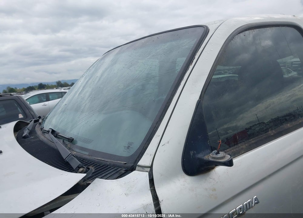 2001 TOYOTA TACOMA BASE V6 VIN: 5TEWN72NX1Z758359