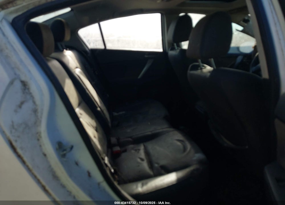 2010 MAZDA 3 VIN: JM1BL1S51A1142044