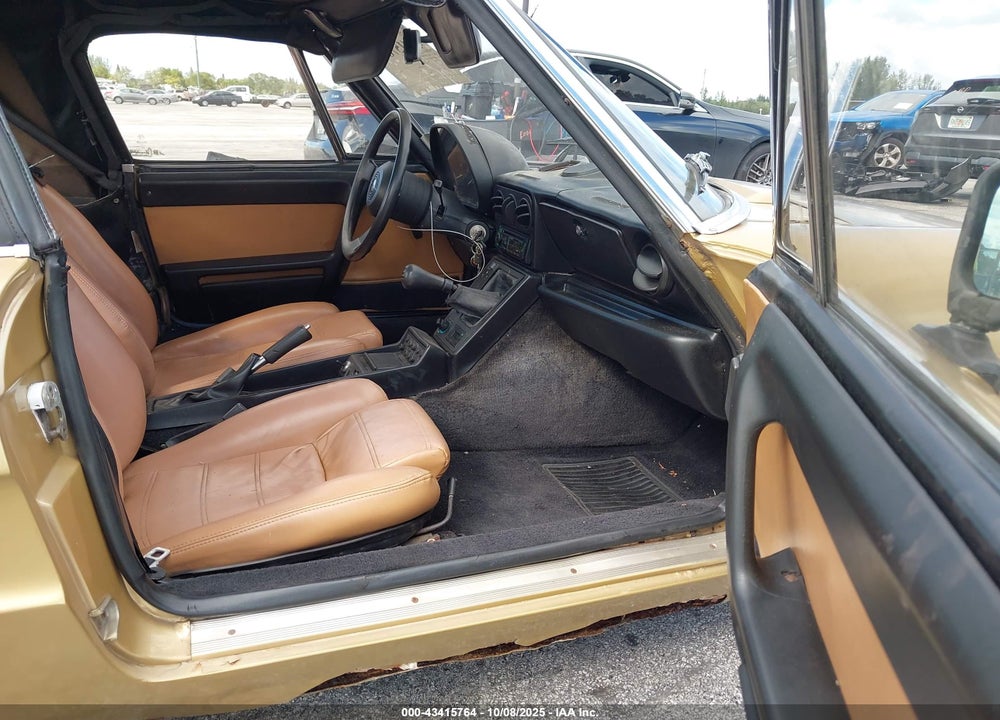 1986 ALFA ROMEO VELOCE 2000 SPIDER VIN: ZARBA5410G1038117