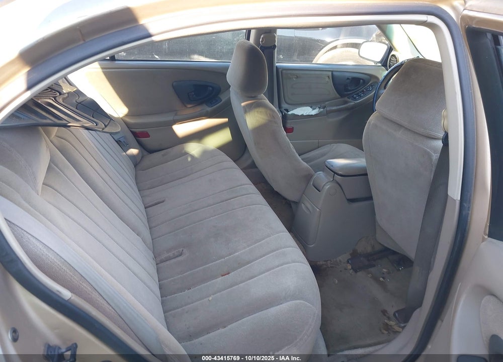 2002 CHEVROLET MALIBU VIN: 1G1ND52J02M687000