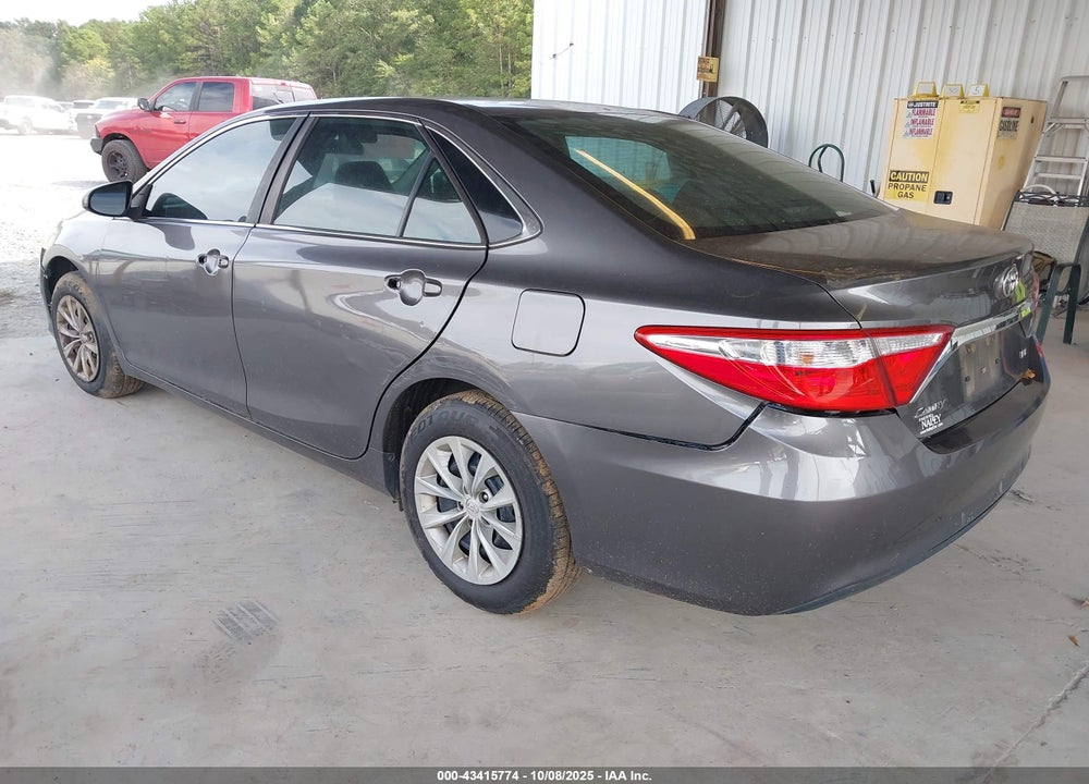 2016 TOYOTA CAMRY VIN: 4T1BF1FK6GU135794