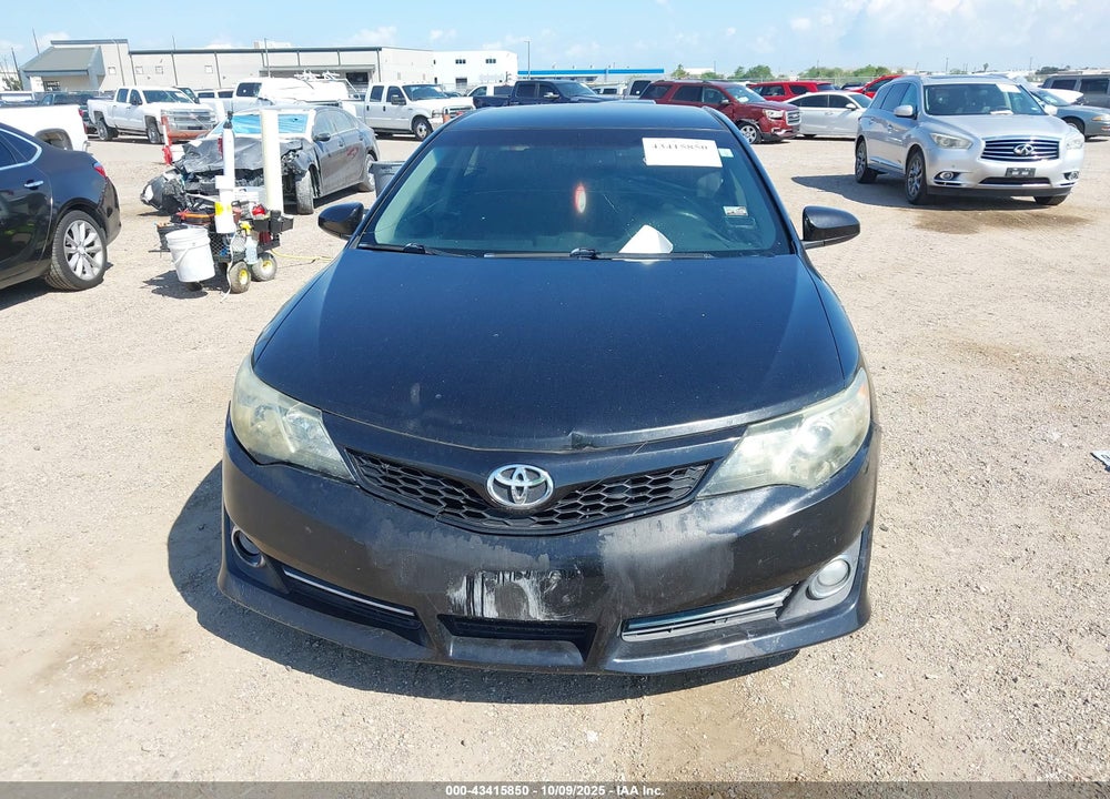 2013 TOYOTA CAMRY SE VIN: 4T1BF1FK2DU210082