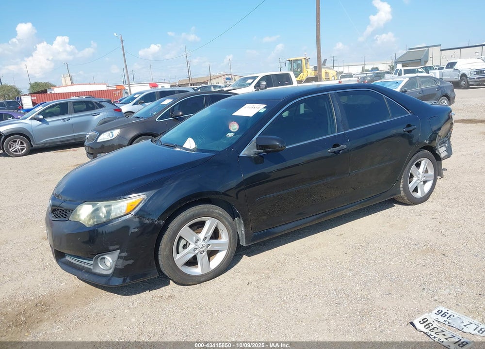 2013 TOYOTA CAMRY SE VIN: 4T1BF1FK2DU210082