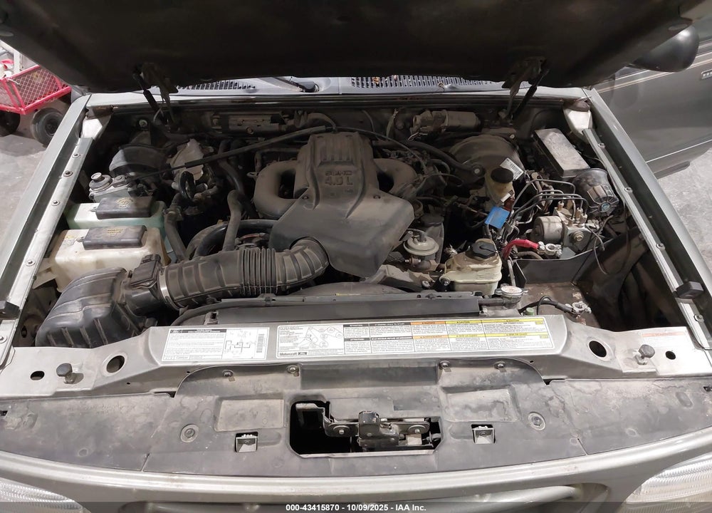 2001 FORD EXPLORER LIMITED VIN: 1FMDU75E41ZA85632