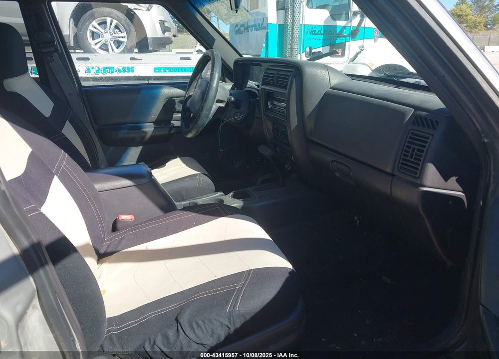 2000 JEEP CHEROKEE SPORT VIN: 1J4FF48S8YL149301