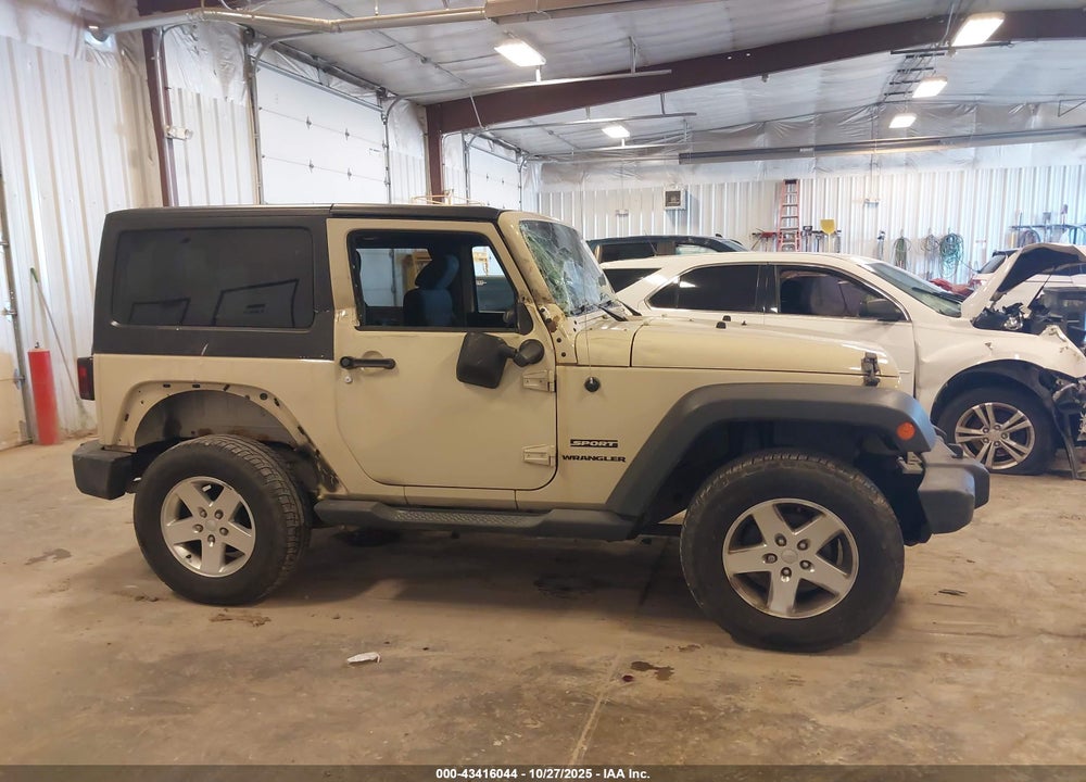 2011 JEEP WRANGLER SPORT VIN: 1J4AA2D13BL529745