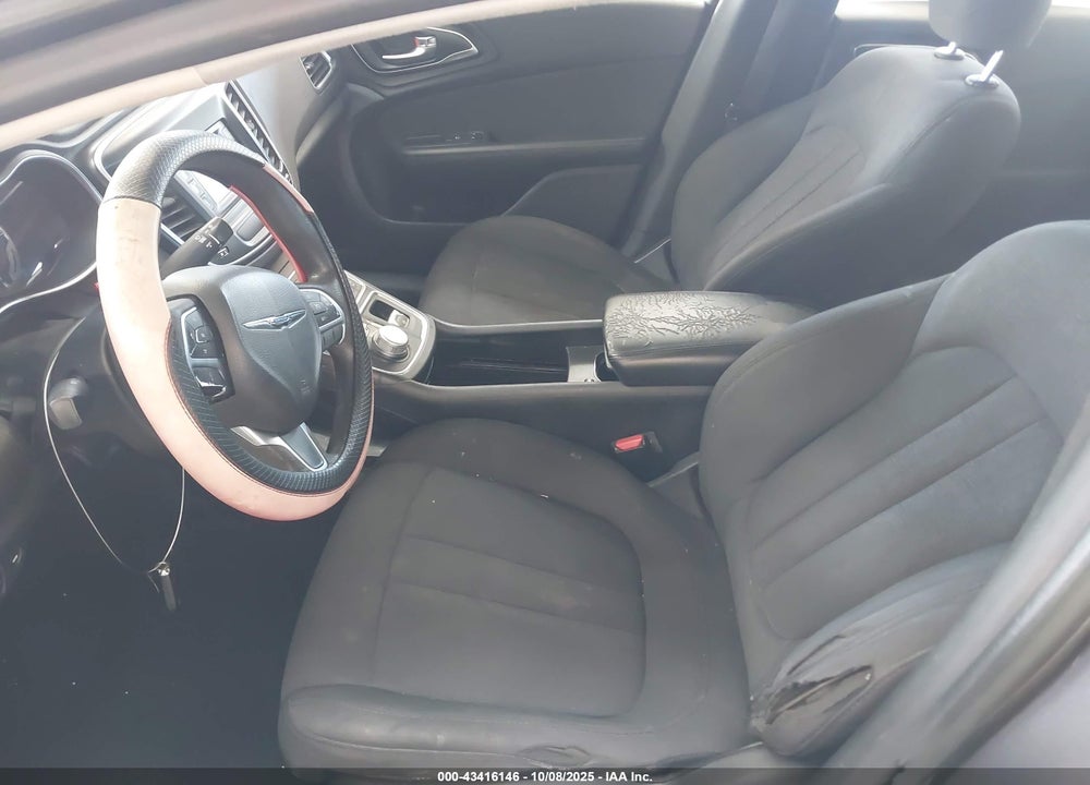 2016 CHRYSLER 200 VIN: 1C3CCCAB4GN143847
