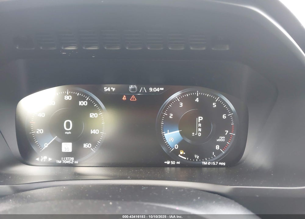 2017 VOLVO XC90 T6 MOMENTUM VIN: YV4A22PKXH1177174