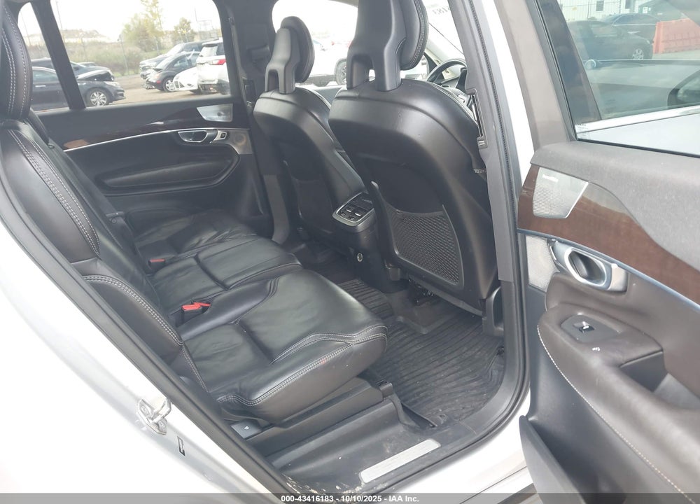 2017 VOLVO XC90 T6 MOMENTUM VIN: YV4A22PKXH1177174