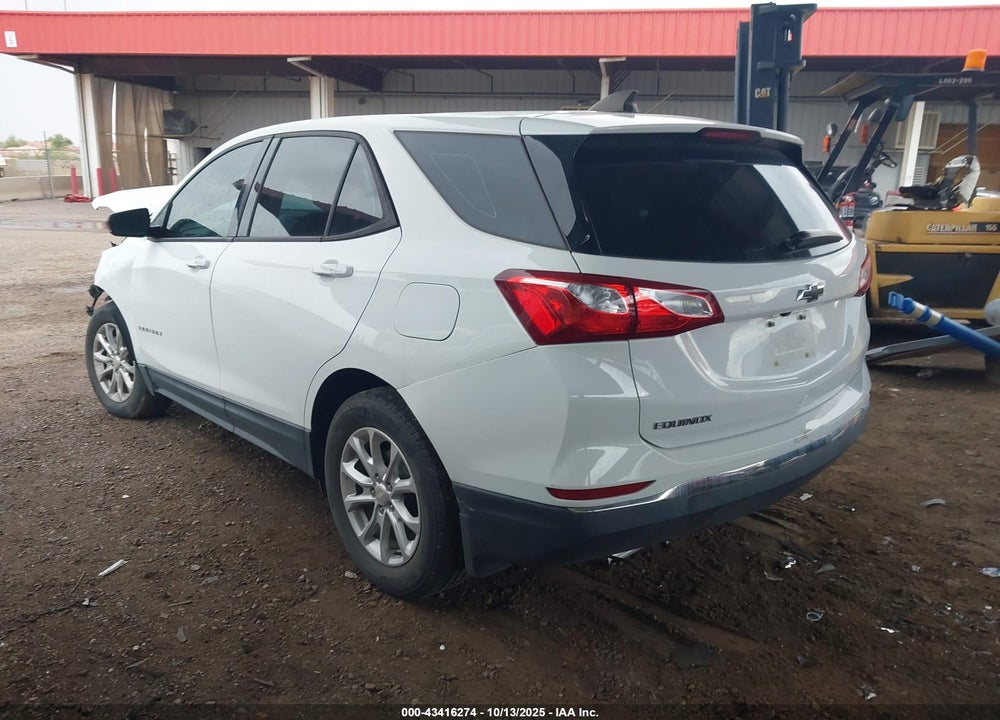 2018 CHEVROLET EQUINOX VIN: 3GNAXHEV2JS628145