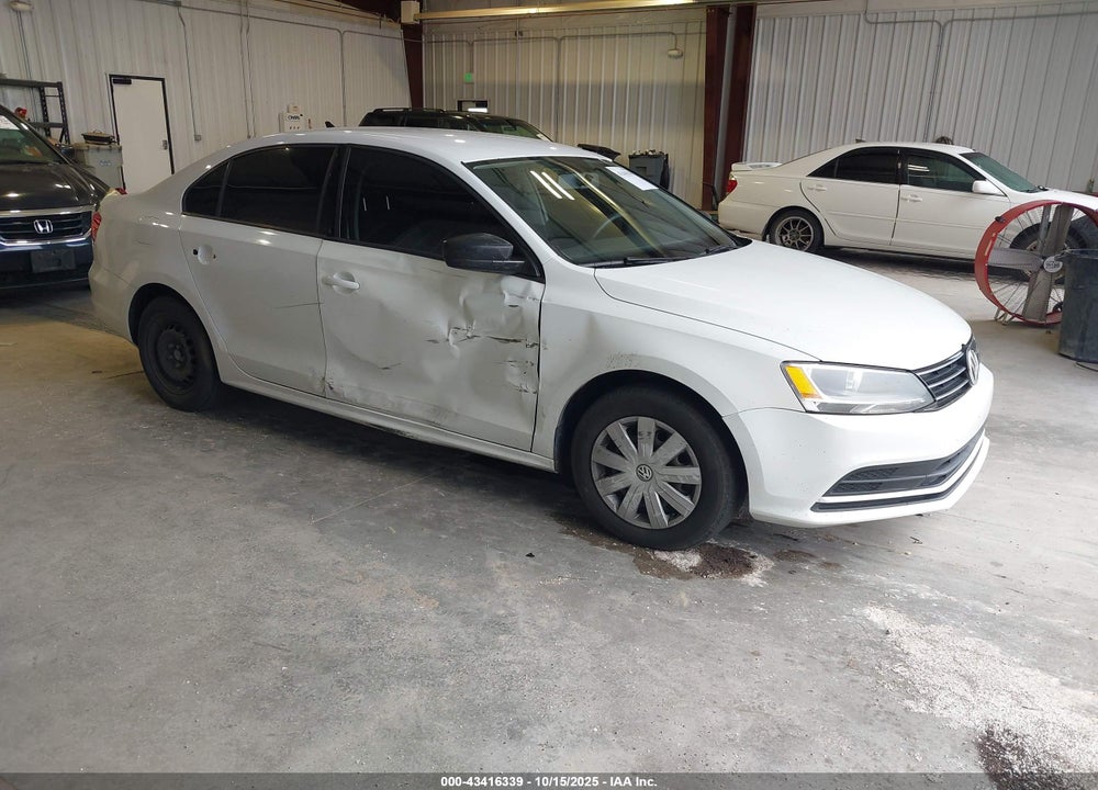 2015 VOLKSWAGEN JETTA 2.0L S VIN: 3VW1K7AJ4FM412388