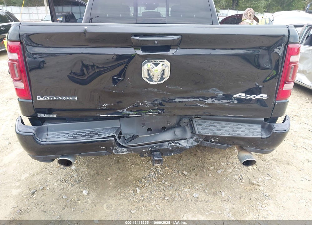 2021 RAM 1500 LAIE  4X4 5'7 BOX VIN: 1C6SRFJT0MN731294