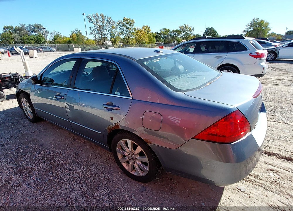 2007 HONDA ACCORD 3.0 EX VIN: 1HGCM66827A067402