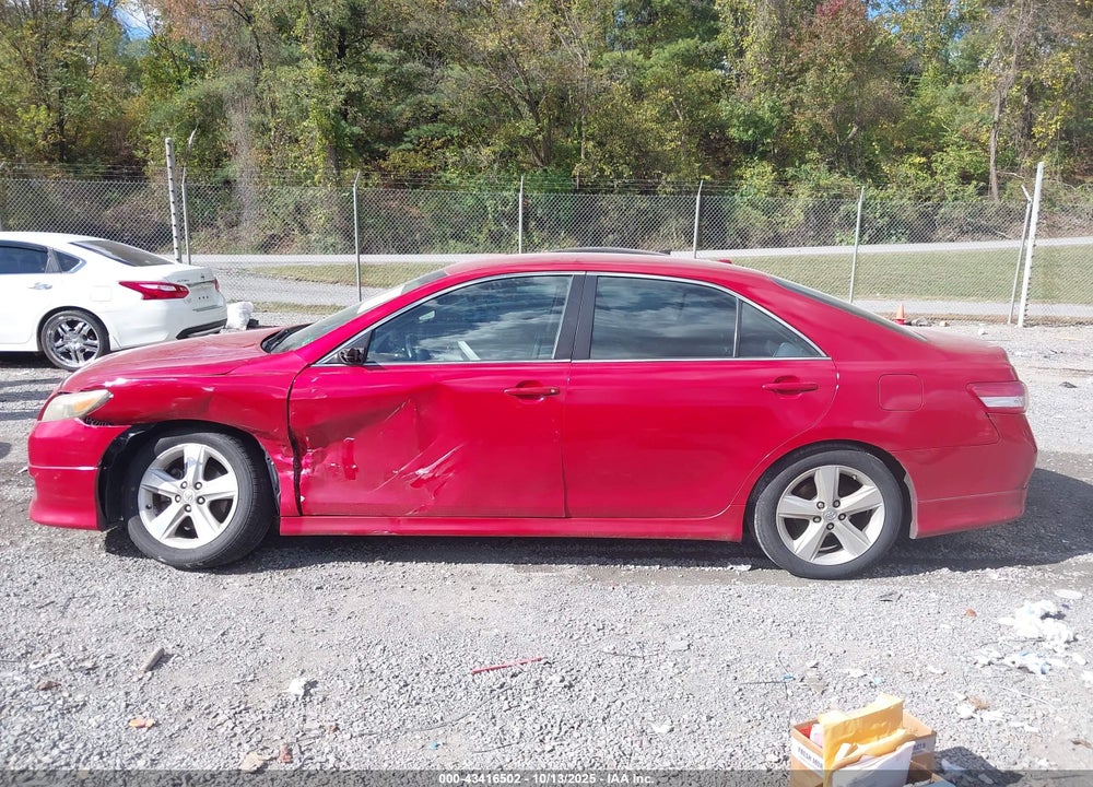 2011 TOYOTA CAMRY SE VIN: 4T1BF3EK9BU608450