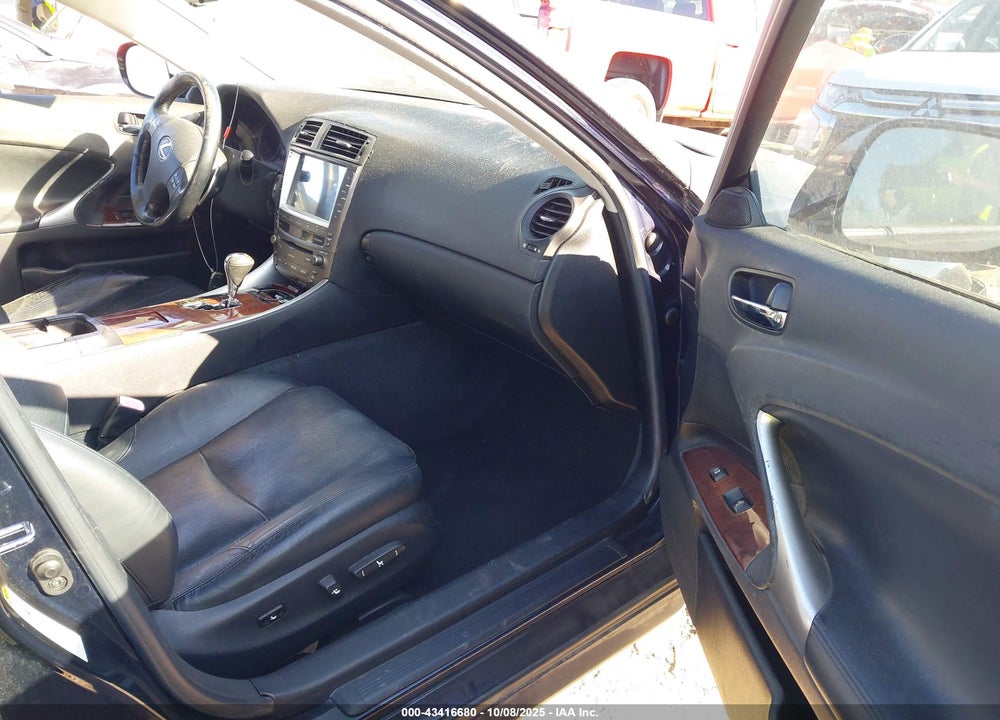 2007 LEXUS IS 250 VIN: JTHBK262672034710