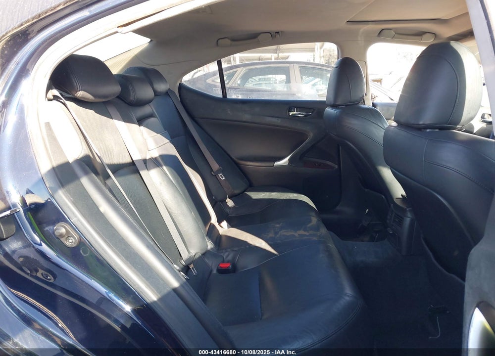 2007 LEXUS IS 250 VIN: JTHBK262672034710