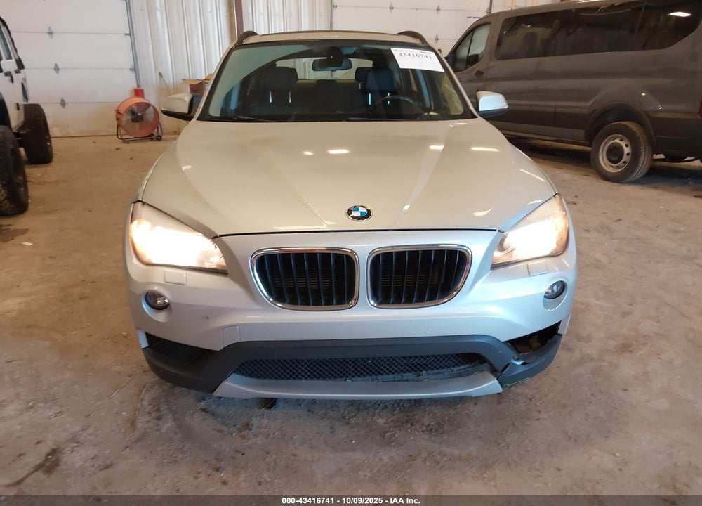 2014 BMW X1 VIN: WBAVL1C53EVY11194