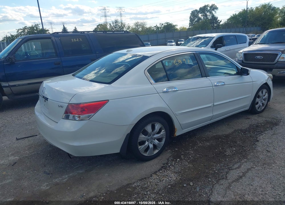 2008 HONDA ACCORD VIN: 1HGCP36848A024087