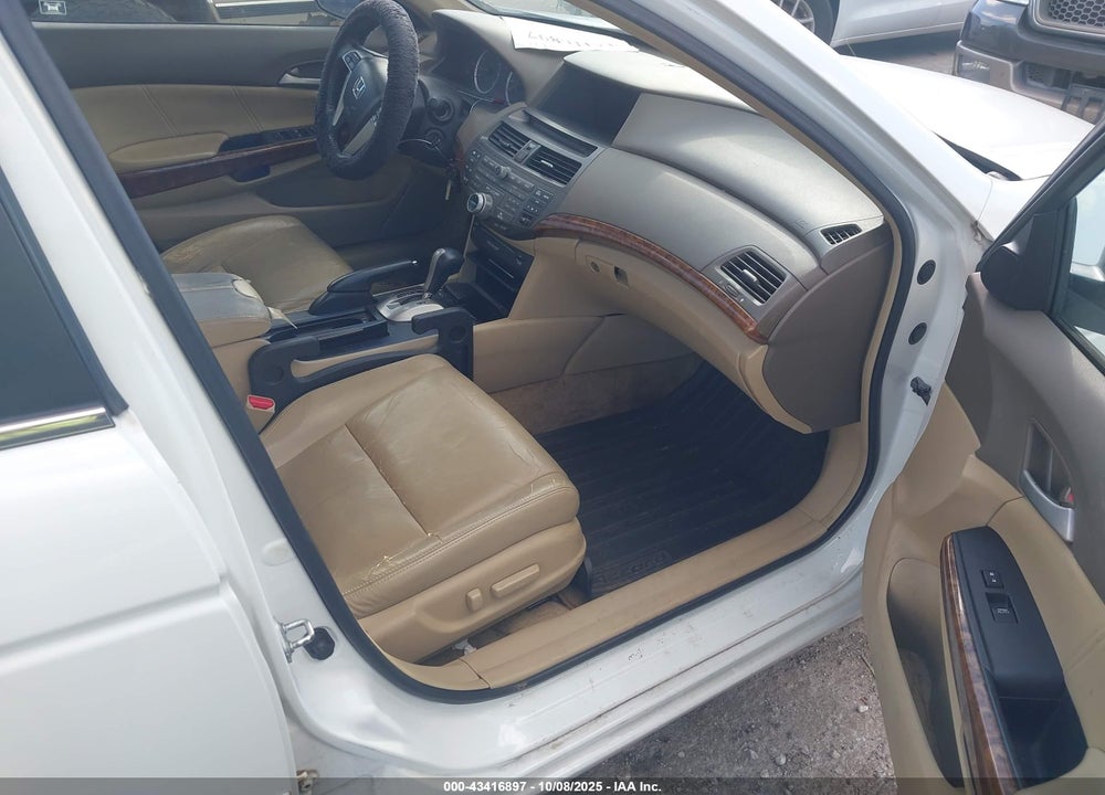 2008 HONDA ACCORD VIN: 1HGCP36848A024087
