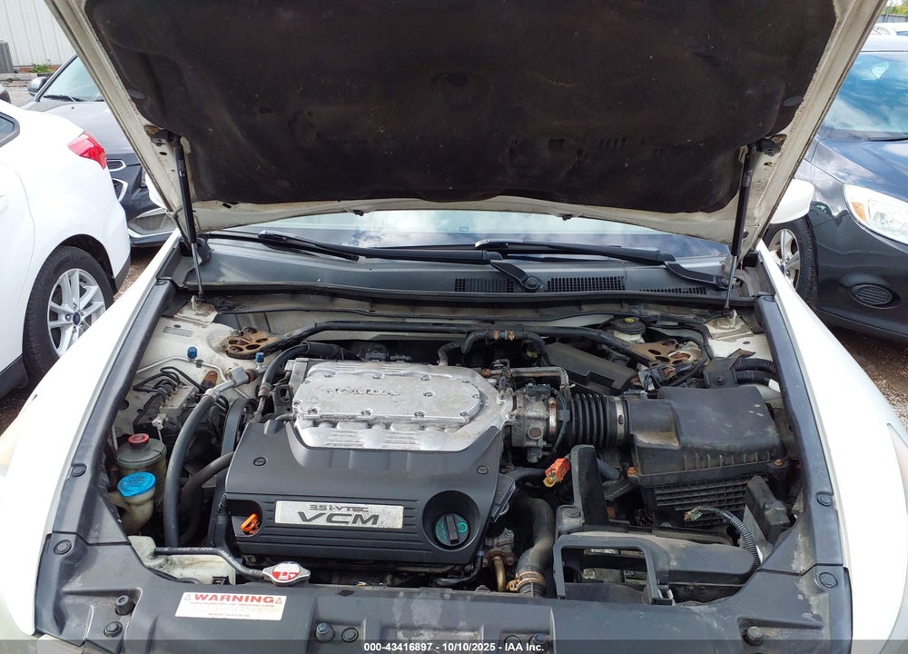 2008 HONDA ACCORD VIN: 1HGCP36848A024087