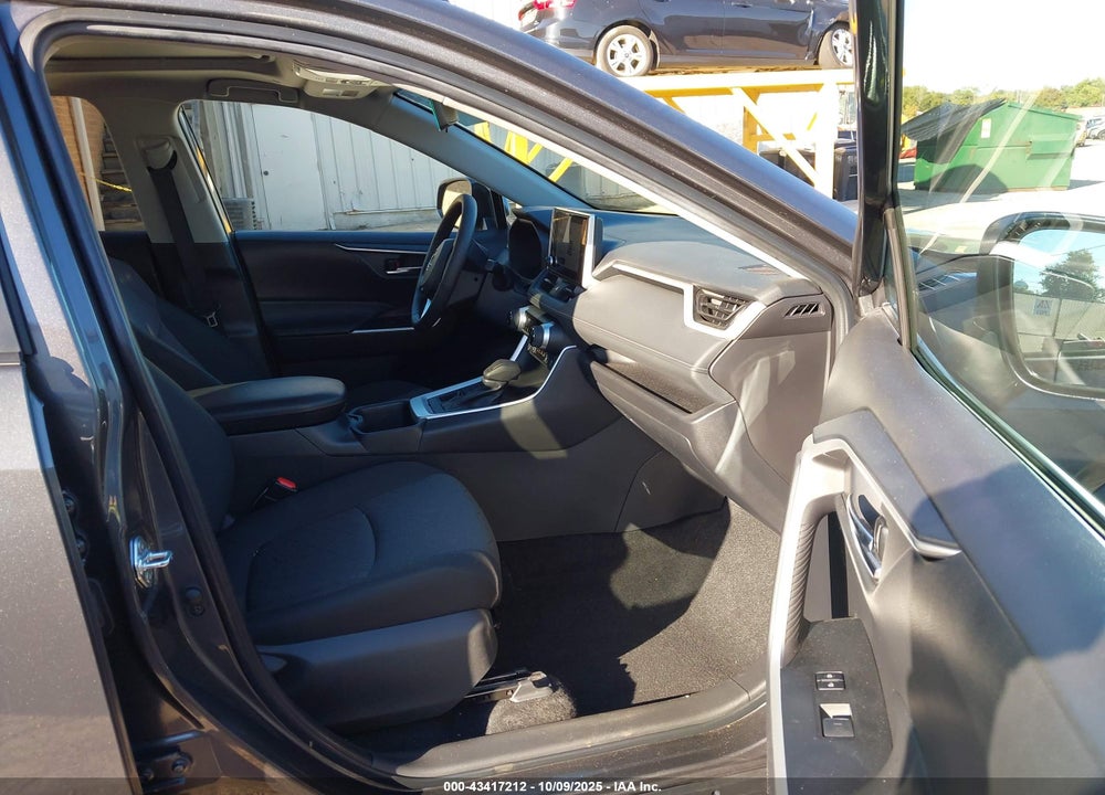 2024 TOYOTA RAV4 VIN: 2T3P1RFV7RW431088