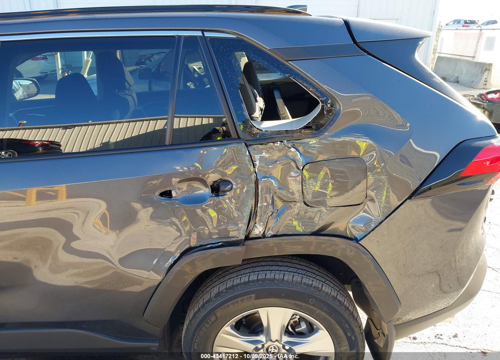 2024 TOYOTA RAV4 VIN: 2T3P1RFV7RW431088