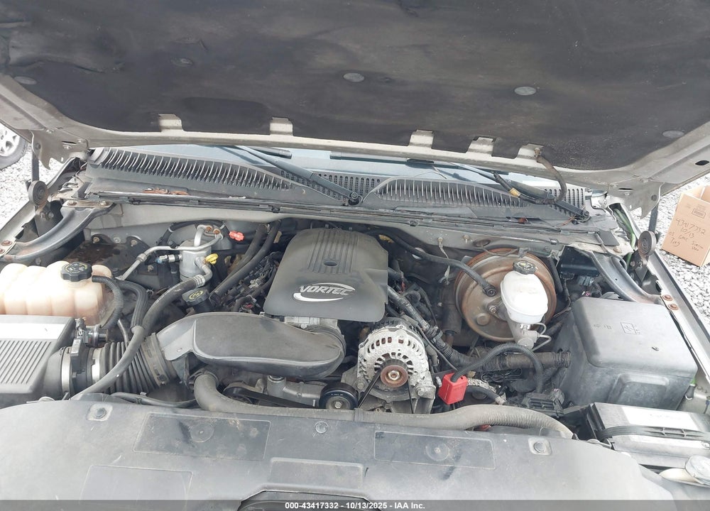 2005 GMC SIERRA 1500 SLE VIN: 2GTEK13T851393981