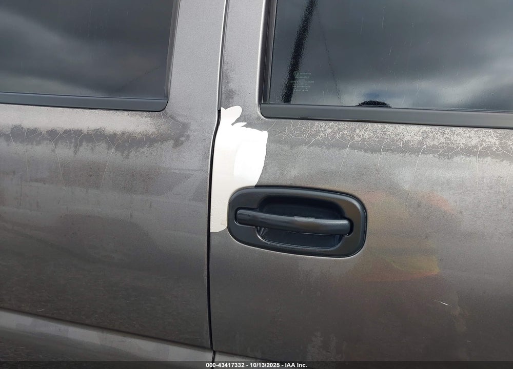 2005 GMC SIERRA 1500 SLE VIN: 2GTEK13T851393981