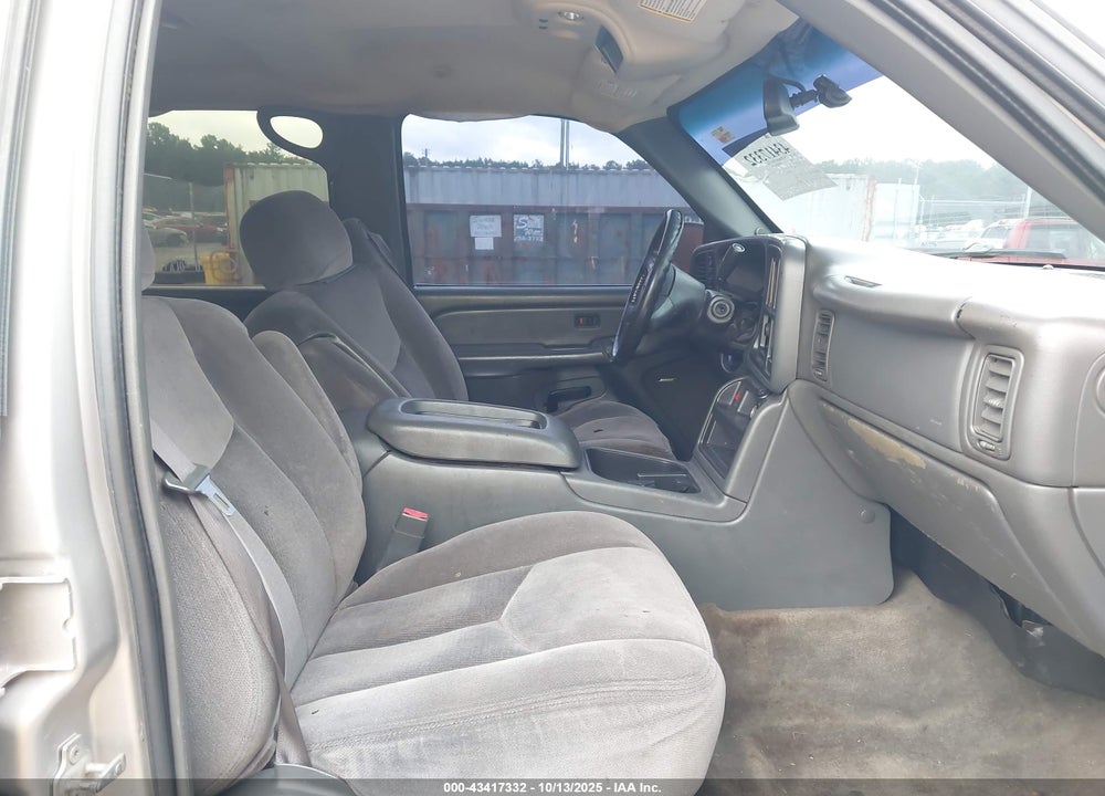 2005 GMC SIERRA 1500 SLE VIN: 2GTEK13T851393981