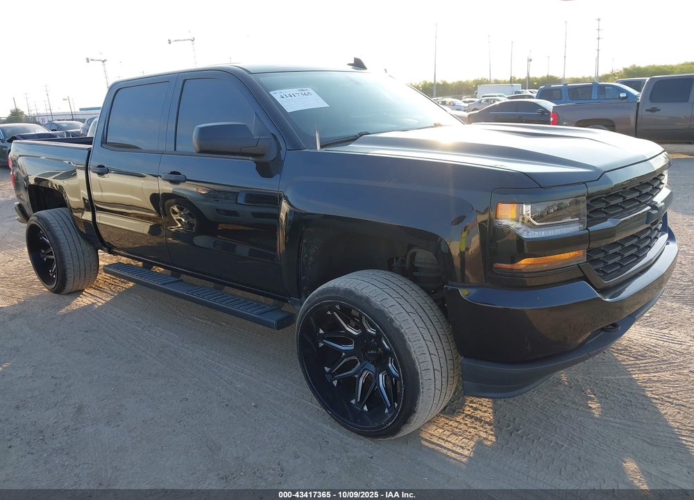 2018 CHEVROLET SILVERADO 1500 CUSTOM VIN: 3GCPCPEC8JG358400