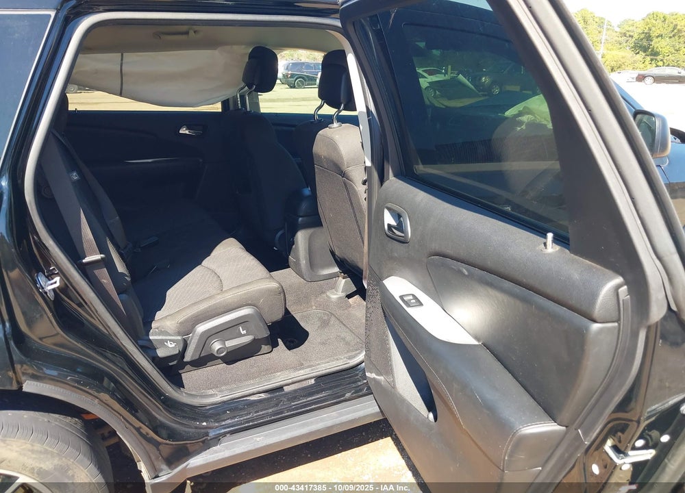 2018 DODGE JOURNEY SE VIN: 3C4PDCAB6JT171683