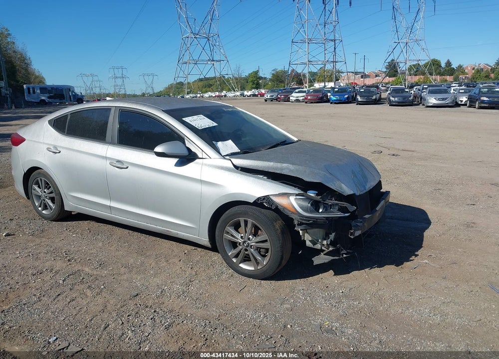 2018 HYUNDAI ELANTRA SE VIN: 5NPD74LF6JH385363