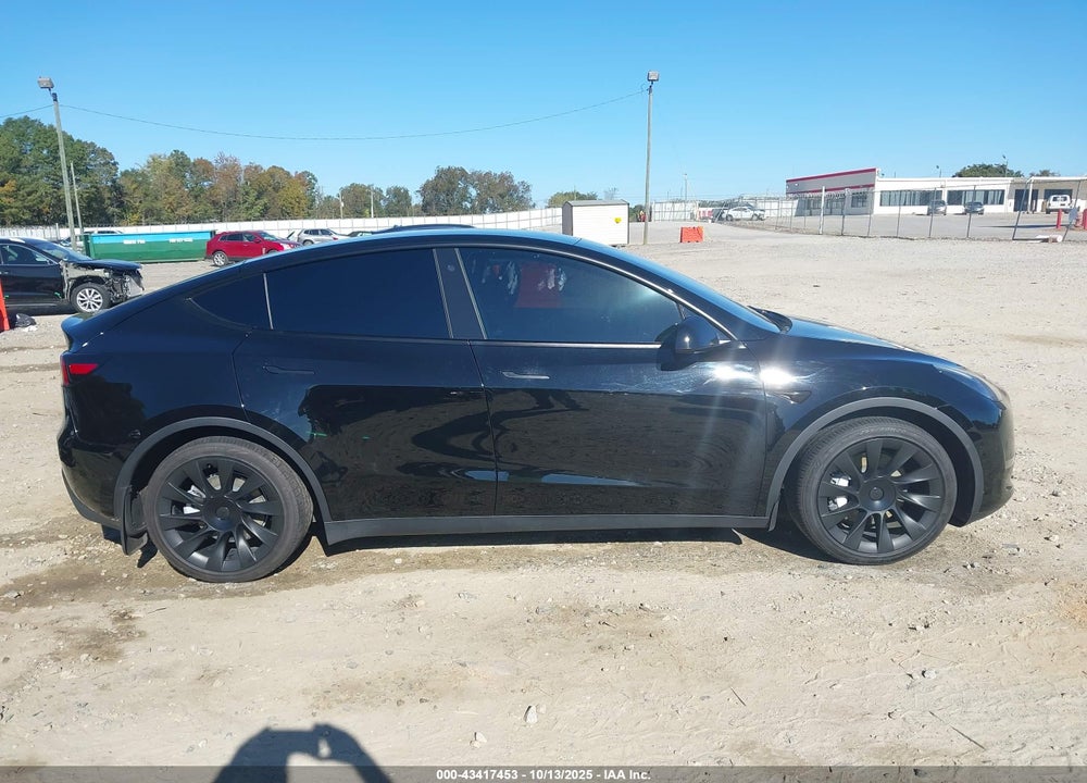 2021 TESLA MODEL Y LONG RANGE DUAL MOTOR ALL-WHEEL DRIVE VIN: 5YJYGDEEXMF188883