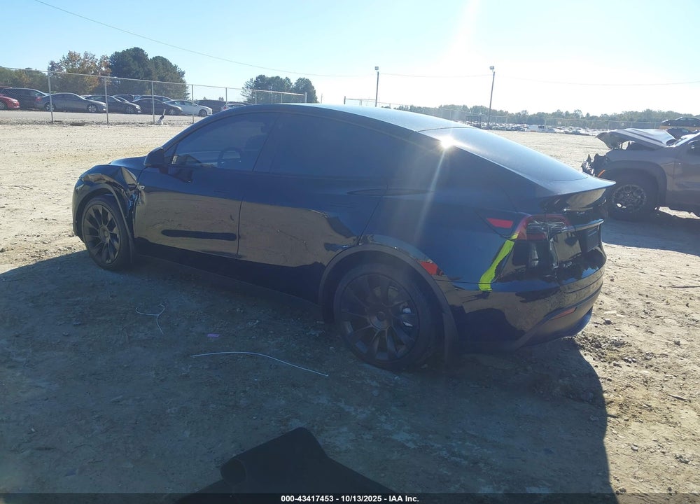 2021 TESLA MODEL Y LONG RANGE DUAL MOTOR ALL-WHEEL DRIVE VIN: 5YJYGDEEXMF188883